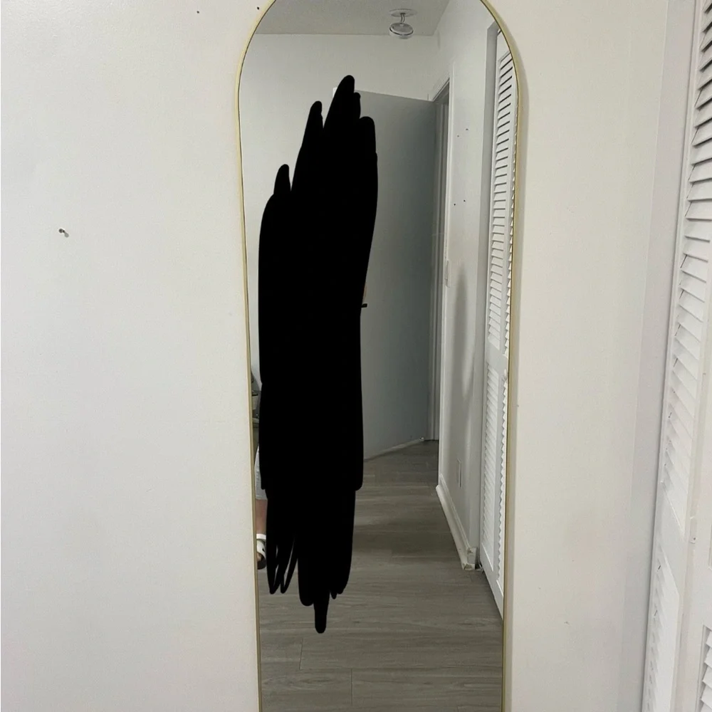 Elegant Gold Arched Wall Mirror